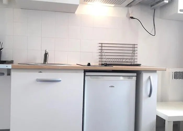 Studette Moderne, Cosy Et Equipee En Plein Coeur De Versailles! 아파트 *