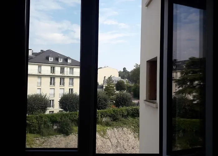 Apartamento Studette Moderne, Cosy Et équipée En Plein Cœur De Versailles! Versalles